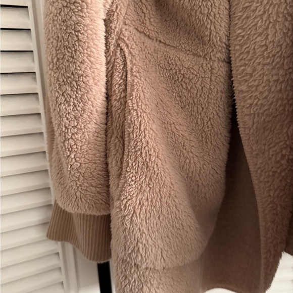 Hem & Thread Tan Teddy Jacket - Picture 4 of 4